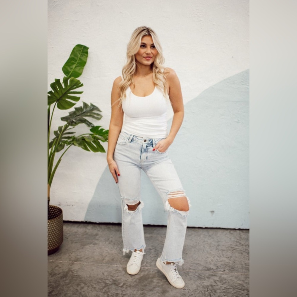Risen Crop Light Acid Wash size 9/29